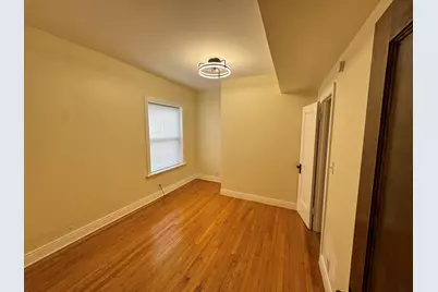 7634 S Phillips Avenue #3, Chicago, IL 60649 - Photo 11