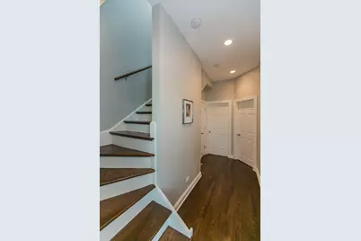 2005 N Hoyne Avenue, Chicago, IL 60647 - Photo 19