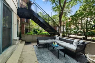 1925 N Sedgwick St, Chicago, IL 60614 - Photo 3