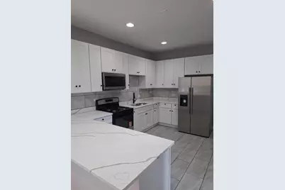 839 W 54th Street, Chicago, IL 60609 - Photo 9