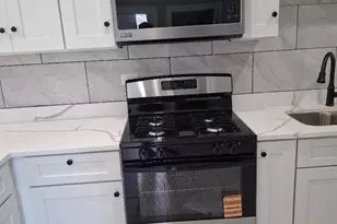 839 W 54th St, Chicago, IL 60609 - Photo 7