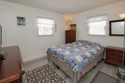 912 Harriet Avenue, Aurora, IL 60505 - Photo 17
