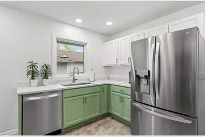 3314 Washington Street, McHenry, IL 60050 - Photo 9