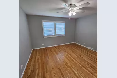 618 W Comstock Avenue, Elmhurst, IL 60126 - Photo 13