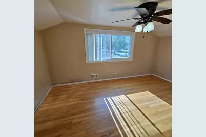 618 W Comstock Avenue, Elmhurst, IL 60126 - Photo 17