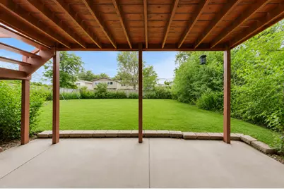 17730 Cherrywood Lane, Homewood, IL 60430 - Photo 33