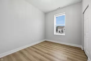 2301 S Laramie Ave, Cicero, IL 60804 - Photo 23