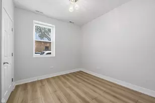 2301 S Laramie Ave, Cicero, IL 60804 - Photo 7