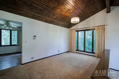 855 Charles Street, Crete, IL 60417 - Photo 15