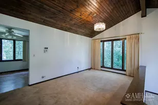 855 Charles St, Crete, IL 60417 - Photo 15