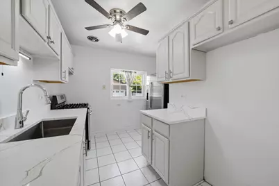11201 Mandel Avenue, Westchester, IL 60154 - Photo 11