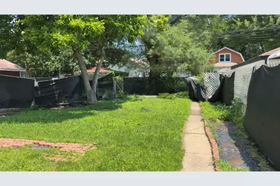 10939 S Normal Avenue, Chicago, IL 60628 - Photo 3