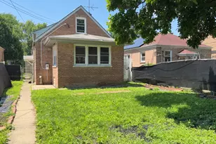 10939 S Normal Ave, Chicago, IL 60628 - Photo 19