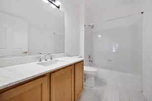 736 Woodewind Dr, Naperville, IL 60563 - Photo 15