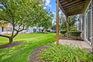 736 Woodewind Dr, Naperville, IL 60563 - Photo 29