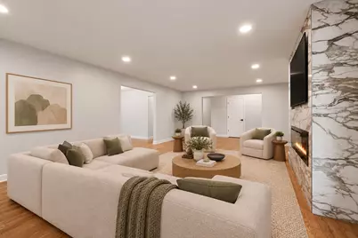 9716 S Prairie Avenue, Chicago, IL 60628 - Photo 3
