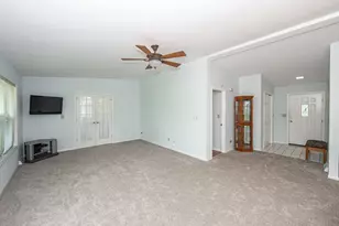 332 Palomino Ct, Grayslake, IL 60030 - Photo 19
