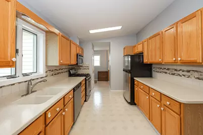 332 Palomino Court, Grayslake, IL 60030 - Photo 9