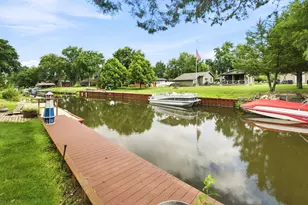 8726 E Mallard Ln, Wilmington, IL 60481 - Photo 3