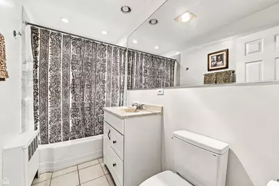 630 Hull Terrace #1W, Evanston, IL 60202 - Photo 7