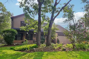 816 Bonnie Brae Ln, Bolingbrook, IL 60440 - Photo 3