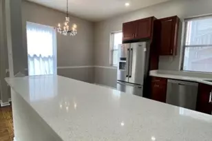 1555 W Rosemont Ave, Chicago, IL 60660 - Photo 3