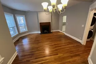 926 W Belle Plaine Ave, Chicago, IL 60613 - Photo 9