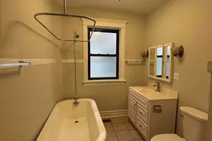 919 W Margate Terrace, Chicago, IL 60640 - Photo 17