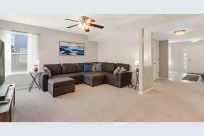 500 Richard Brown Boulevard, Volo, IL 60073 - Photo 7