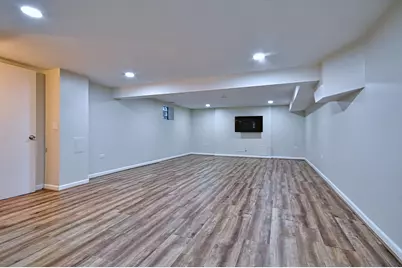 4915 Jerome Avenue, Skokie, IL 60077 - Photo 25