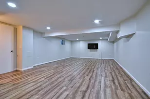 4915 Jerome Ave, Skokie, IL 60077 - Photo 25