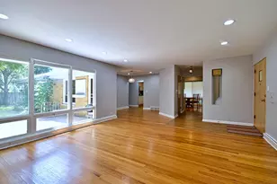 4915 Jerome Ave, Skokie, IL 60077 - Photo 5