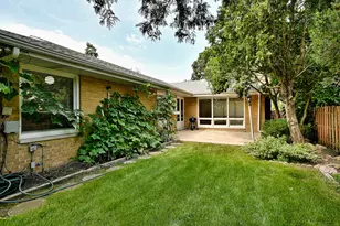 4915 Jerome Ave, Skokie, IL 60077 - Photo 37