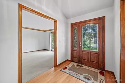 251 N Cambridge Drive, Geneva, IL 60134 - Photo 3