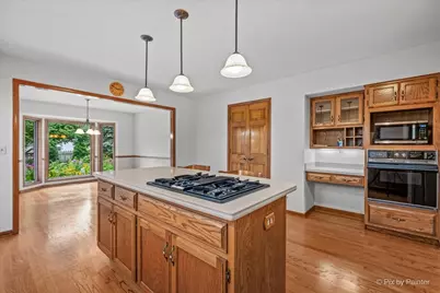 251 N Cambridge Drive, Geneva, IL 60134 - Photo 13