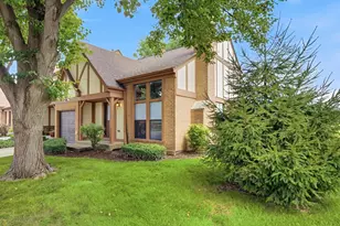 2821 Ashton Ct, Westchester, IL 60154 - Photo 3