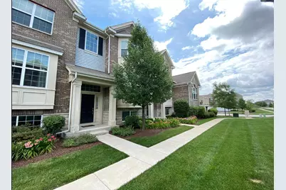 2873 Henley Lane #2873, Naperville, IL 60540 - Photo 3