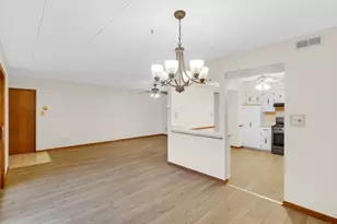 16724 Paxton Ave, Tinley Park, IL 60477 - Photo 7