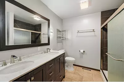 1012 S 7th Street, Dekalb, IL 60115 - Photo 7