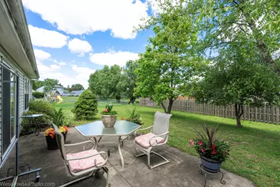 886 Quincy Court, Island Lake, IL 60042 - Photo 19