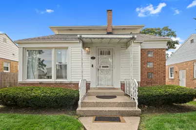 425 47th Avenue, Bellwood, IL 60104 - Photo 1