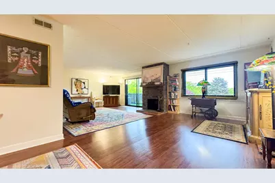 917 Vose Drive #102, Gurnee, IL 60031 - Photo 5