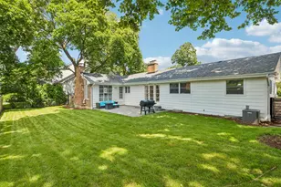 394 Bryant Ave, Glen Ellyn, IL 60137 - Photo 37