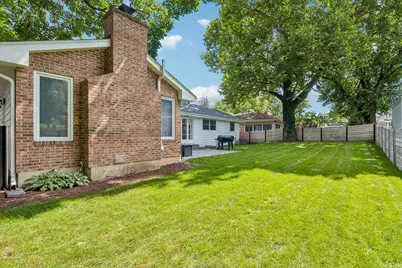 394 Bryant Avenue, Glen Ellyn, IL 60137 - Photo 39