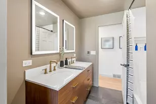 394 Bryant Ave, Glen Ellyn, IL 60137 - Photo 27
