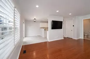 600 Vine St, Hampshire, IL 60140 - Photo 5