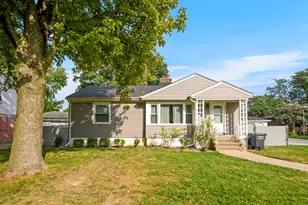 17531 Henry St, Lansing, IL 60438 - Photo 1