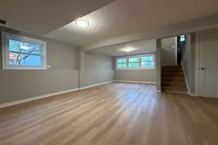 7728 Dalewood Pkwy, Woodridge, IL 60517 - Photo 9