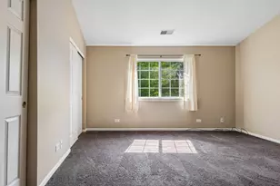 96 Polaris Dr, Lake in the Hills, IL 60156 - Photo 9