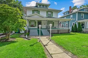 256 N Raynor Ave, Joliet, IL 60435 - Photo 1